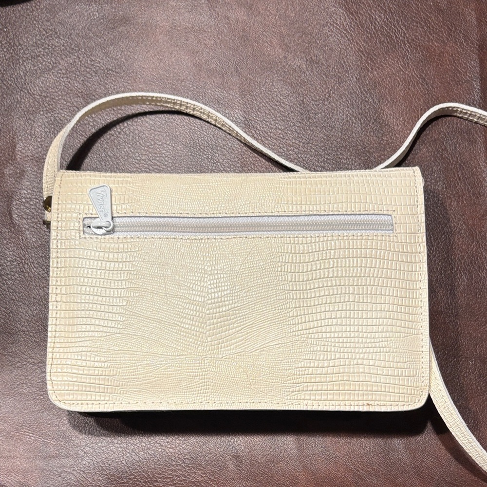 Elegant Cream Textured Women's Bag